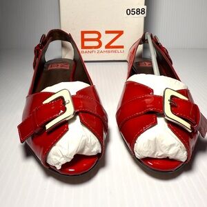 Banfi Zambrelli Red Patent Leather Sandals 7.5 NWT
